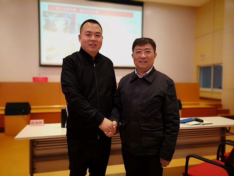 豫商赴滬，共研發(fā)展│許明月董事長參加民建河南省企業(yè)家會員班培訓(xùn)