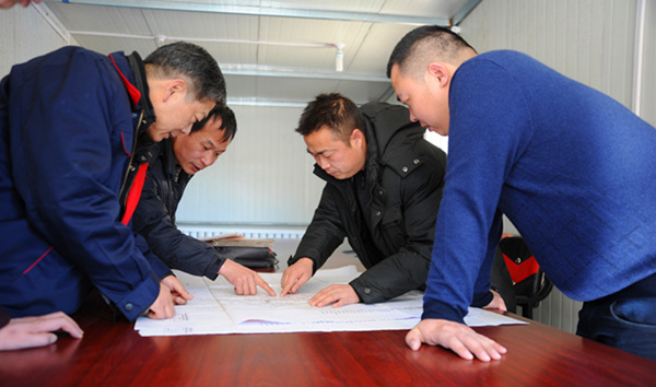 開元集團(tuán)董事長許明月赴青海分公司調(diào)研指導(dǎo)工作