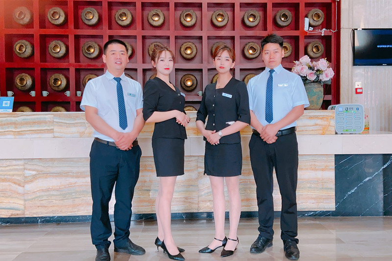 精誠所至，金石為開